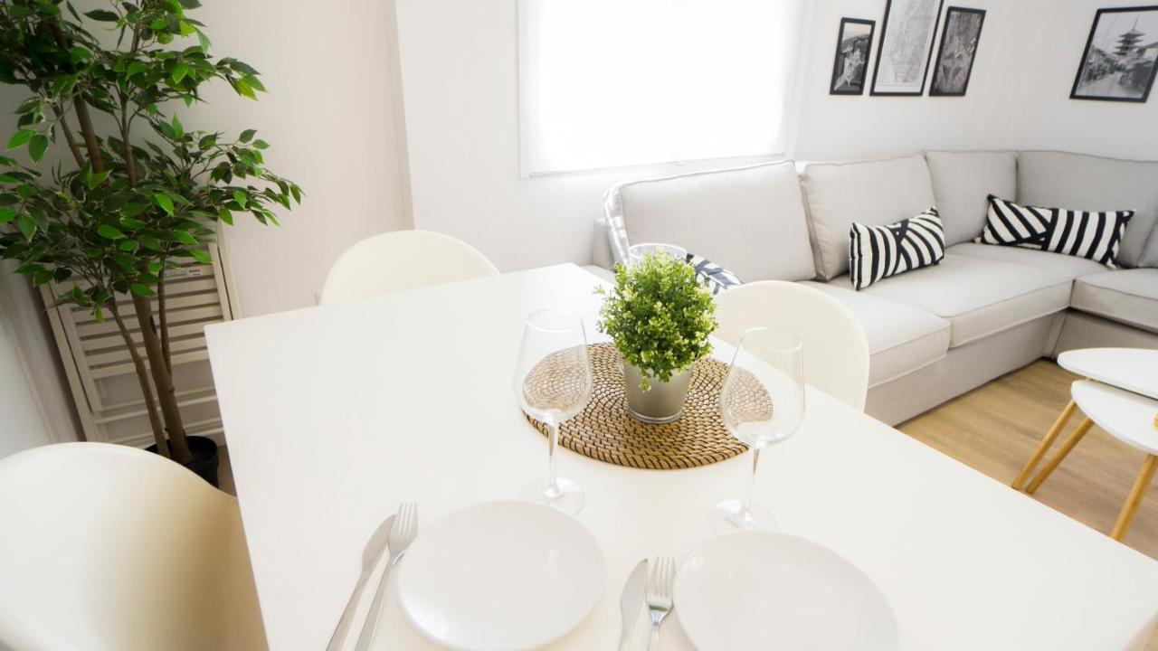 Rentalsevilla Tadeo Soler Appartement *